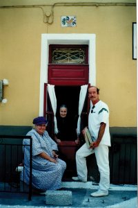 Aliki Teloglou in Agiasos with Eleni Kourtzi and Giorgos Perros
