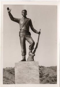 Αναπαραγωγή έργου “Ανδριάς Ήρωος της ΕΟΚΑ”