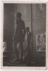 Αναπαραγωγή έργου της Ι. Σπητέρη [«Ανδρικό γυμνό»]