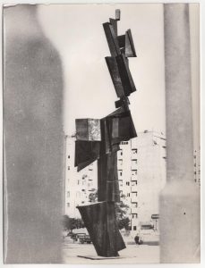 Γλυπτό από COR-TEN