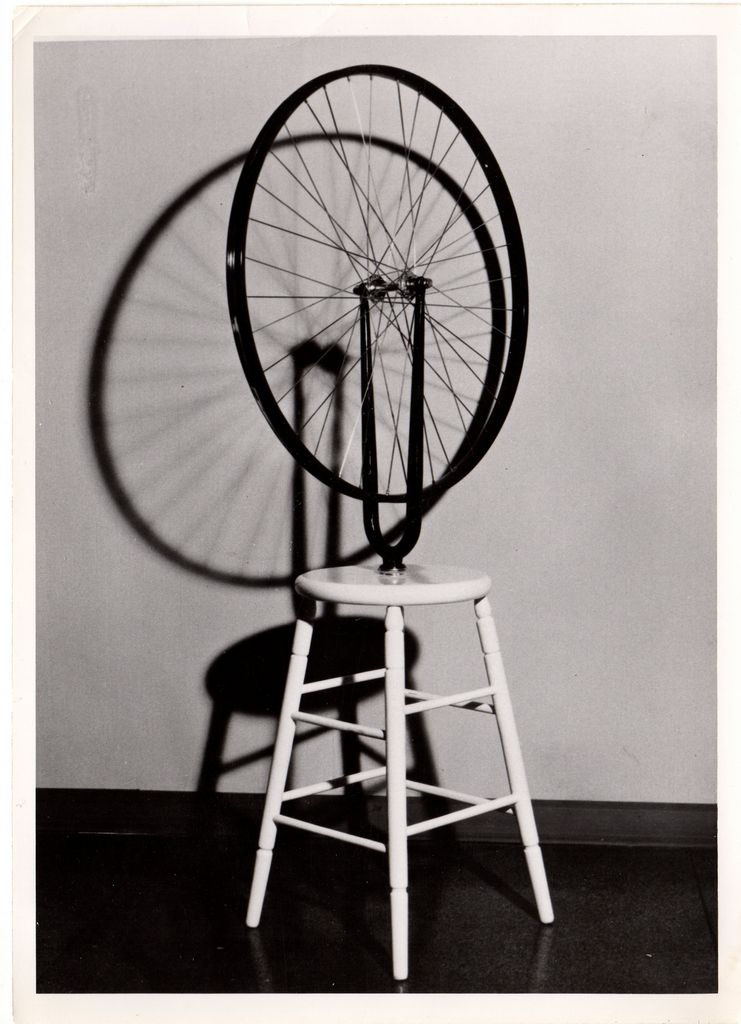 Αναπαραγωγή έργου του M. Duchamp “Roue de bicycletta”