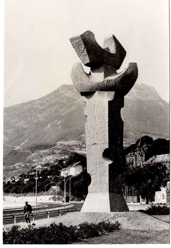 Αναπαραγωγή έργου “La colonne Olympique”