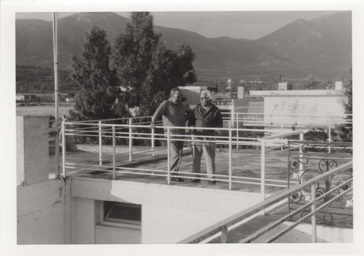 Φωτογραφία του Σπύρου Βασιλείου με τον Τώνη Σπητέρη