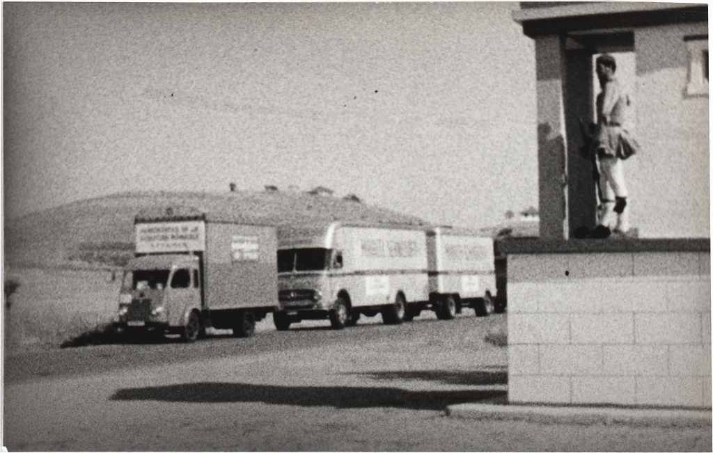 Φωτογραφία μεταφοράς έργων για τα ‘Παναθήναια της Συγχρόνου Γλυπτικής’