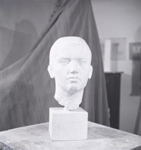 Αναπαραγωγή έργου της Ι. Σπητέρη «Μαίρη Χατζηνικολή»