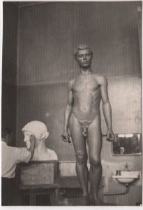 Αναπαραγωγή έργου της Ι. Σπητέρη [«Ανδρικό γυμνό»]