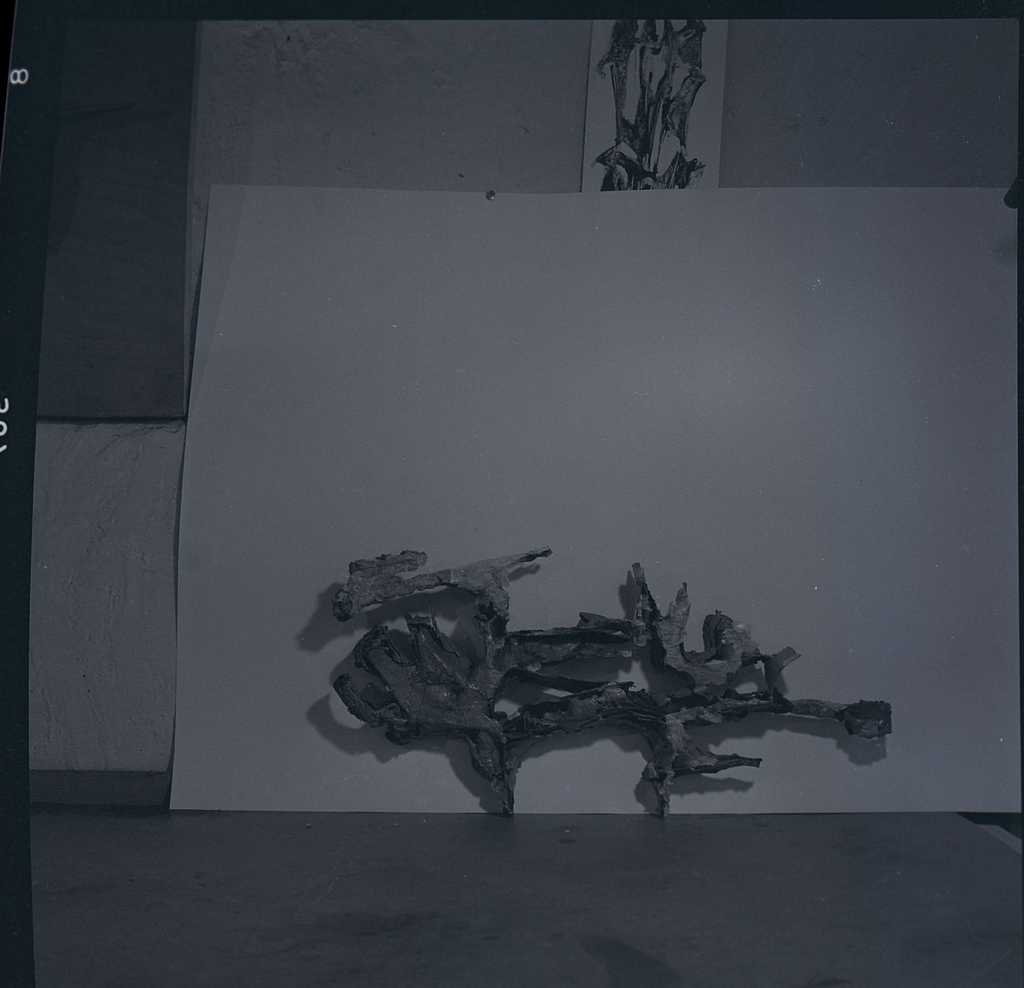 Αναπαραγωγή έργου της Ι. Σπητέρη [«Μινώταυρος» («Minotaure»)]