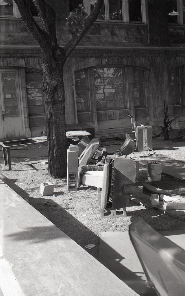 Στιγμιότυπο από την Έκθεση της Ι. Βεροπούλου-Σπητέρη “1er Symposium du Québec”