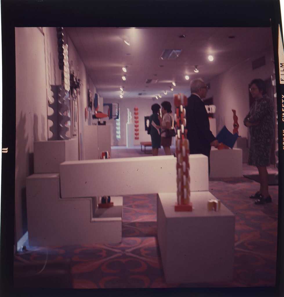 Στιγμιότυπο από την Έκθεση “Sculpture Jeanne Spiteris-Multiple Composable No. 10”