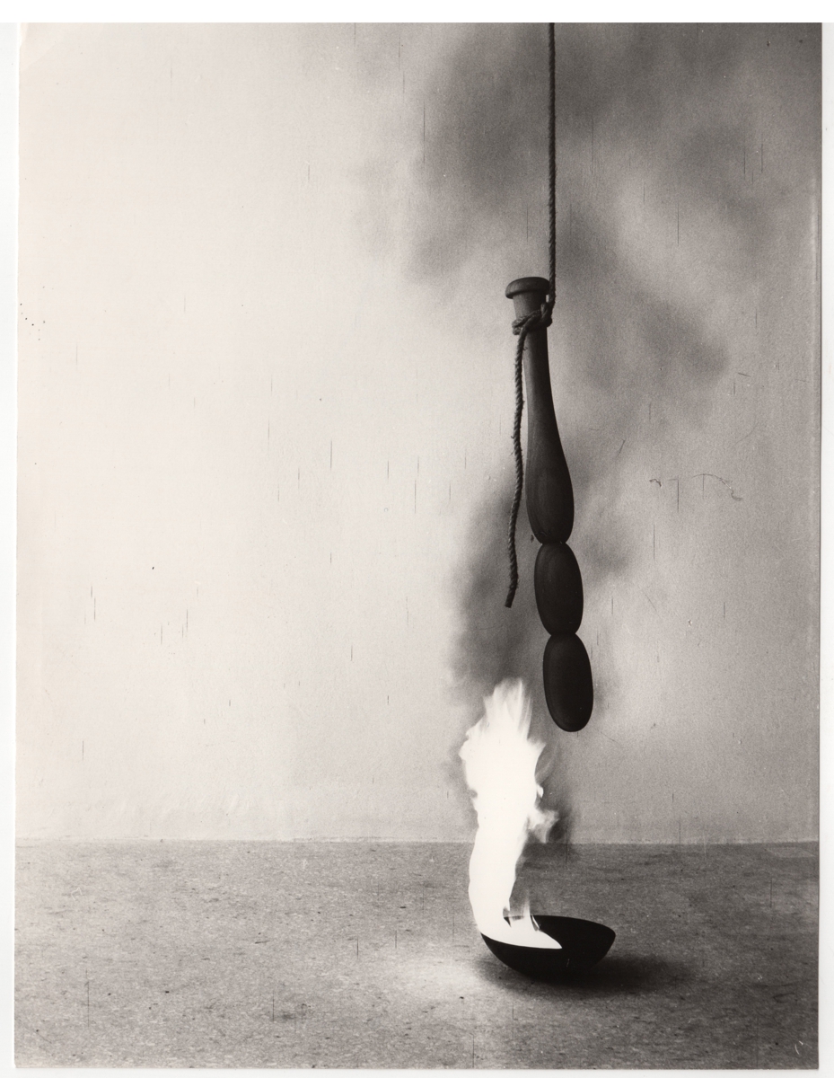 Έργο “THEODOROS 1970-1977 VARIATION POUR UN MONUMENT AU CONNU …”
